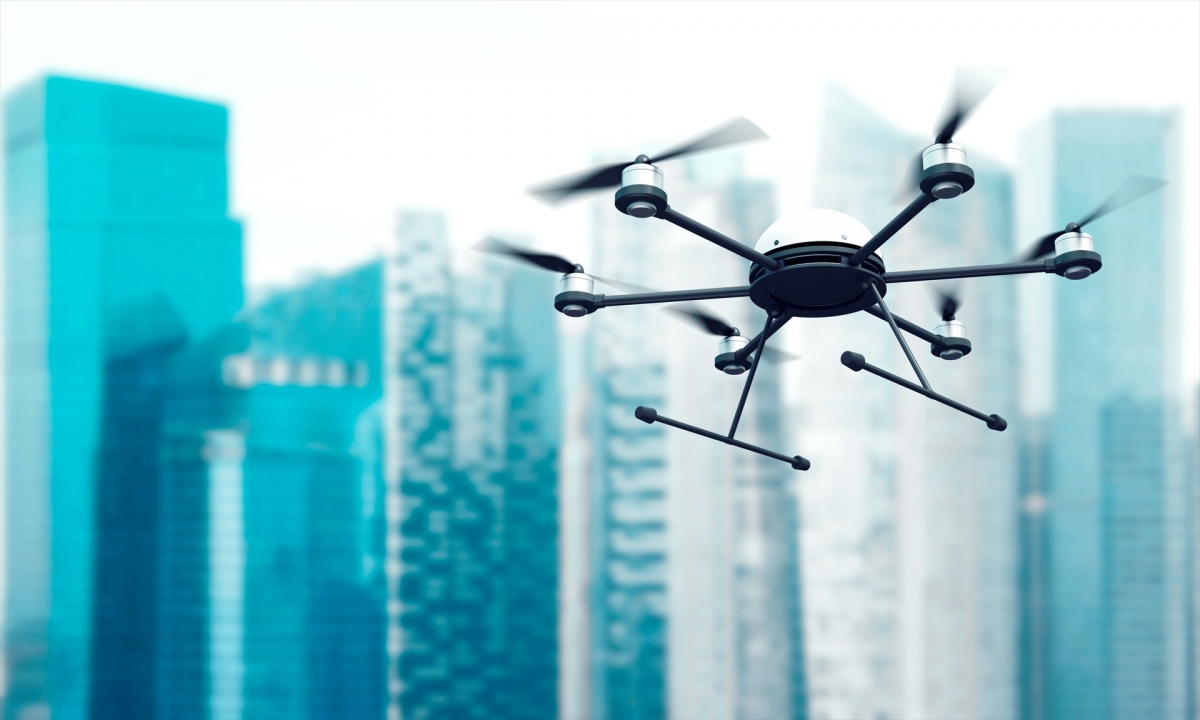 Indra compra a la británica Altitude Angel su plataforma de gestión del tráfico de drones