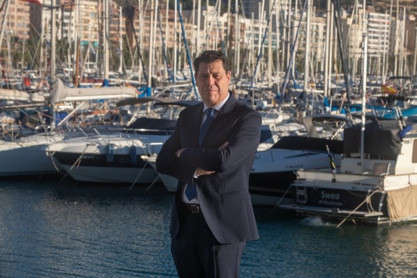 César Quintanilla: 