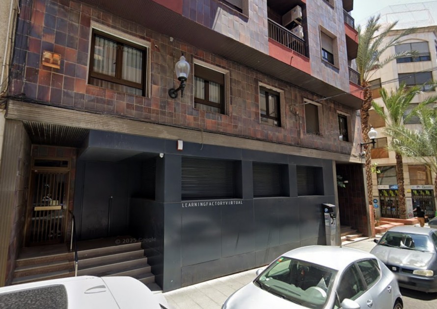 La Generalitat cede a Elche el edificio de Correos y local anexo, que será para formación en innovación