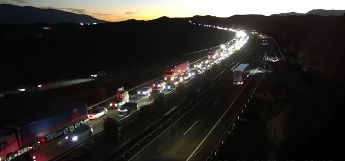 Un accidente múltiple provoca retenciones en la A-7 a su paso por Murcia, en sentido Alicante