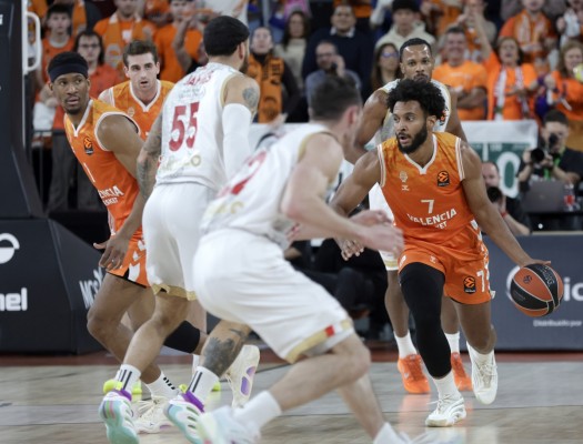 El acierto de Mónaco 'noquea' a Valencia Basket