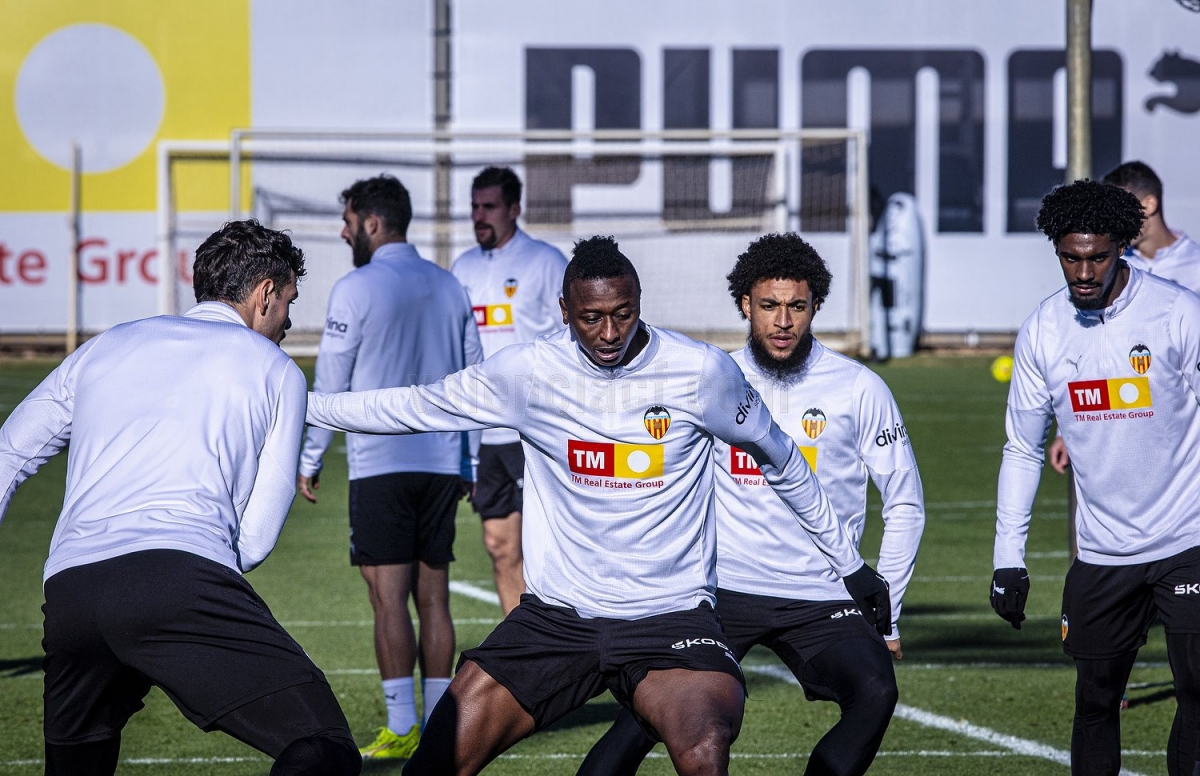 ⁠El proyecto Corberán se la juega en Mestalla