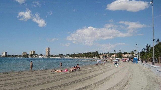 San Pedro ya prepara sus playas para el próximo verano