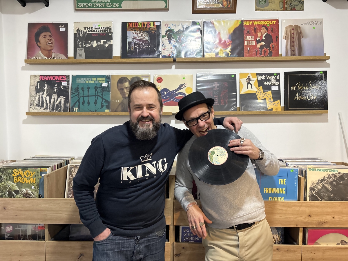 En València las tiendas de discos abren: nace Watusi Records