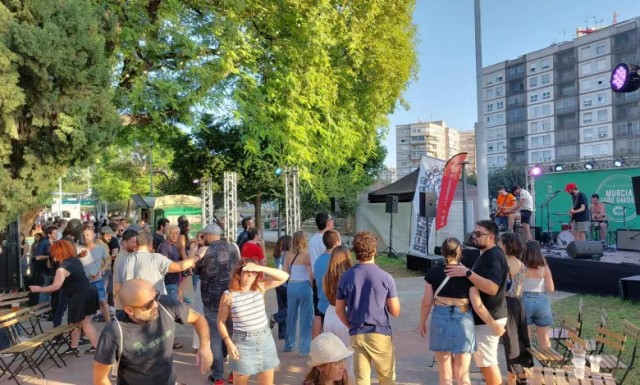  La Plaza de la Paja de Murcia revivirá el espíritu de las verbenas de toda la vida con actuaciones musicales y títeres