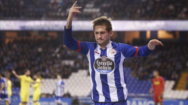 Una buena actuación de Fede Cartabia ayuda al Deportivo a sellar la permanencia