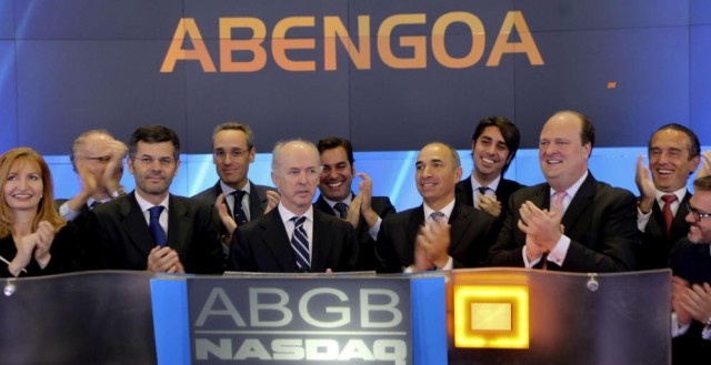 Abengoa somete mañana a su junta la ampliación por 650 millones que dará el control a los bancos