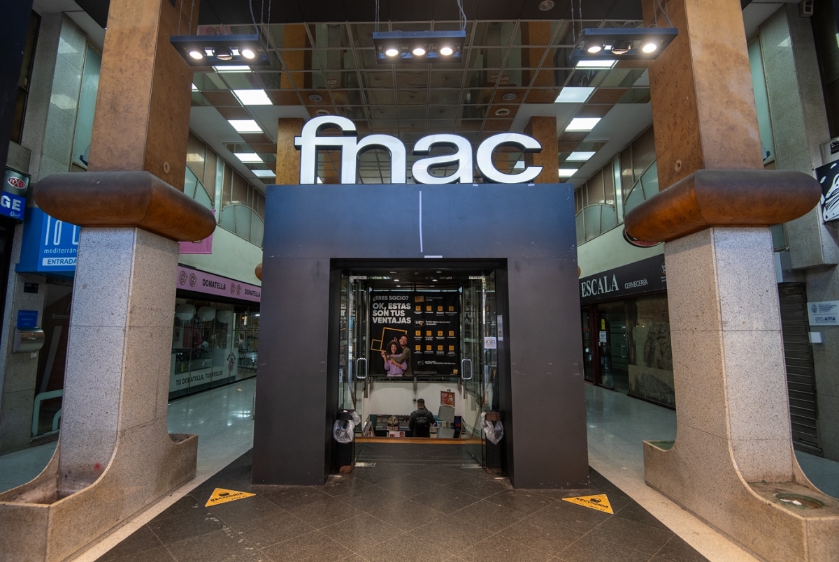 El adiós de la FNAC y el atronador silencio de una ciudad