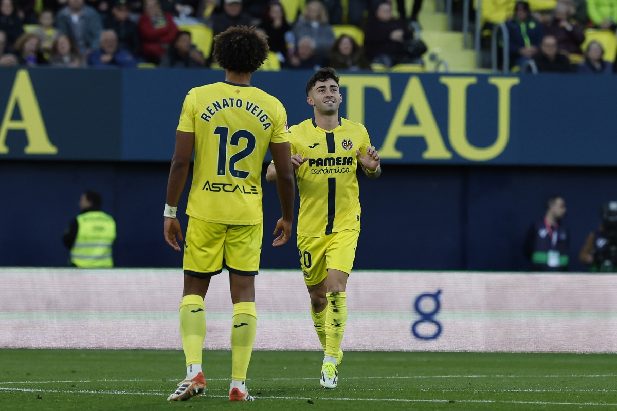 Moleiro tras su segundo gol ante el Alavés, en la Cerámica.