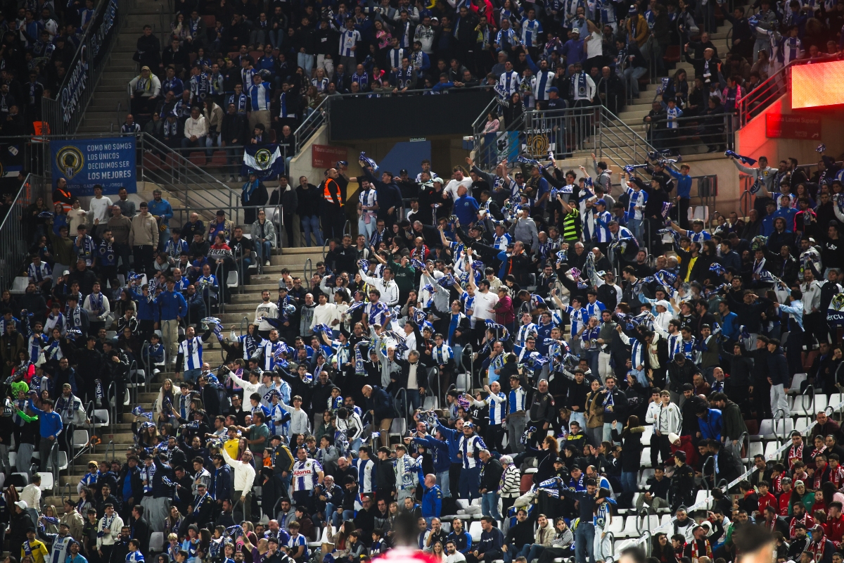 Cuatro mil herculanos se dan cita en el Enrique Roca