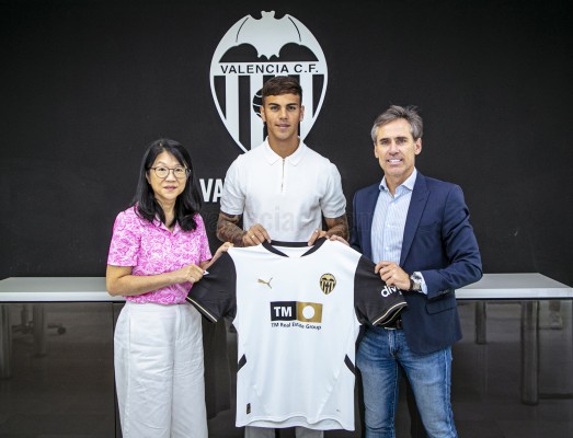 Caufriez y Barrenechea completan su primera sesión en la previa ante el Villarreal
