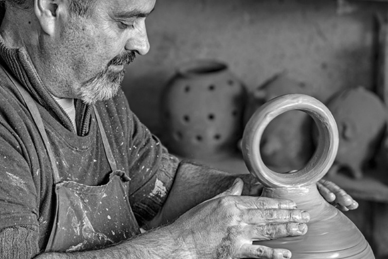 'Alicante en el alma' muestra los oficios tradicionales alicantinos en Espacio Séneca