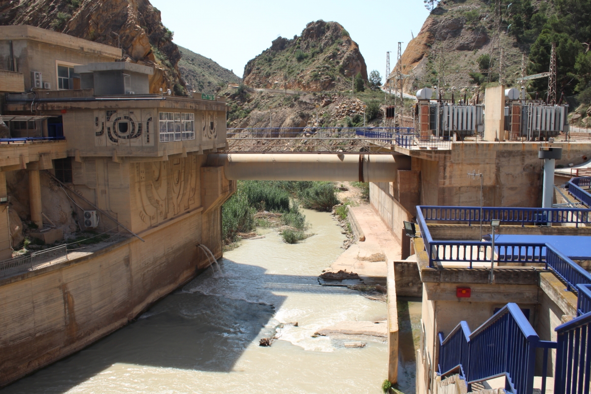 La CHS saca a licitación las obras para reforzar el azud de Ojós por casi 3 millones