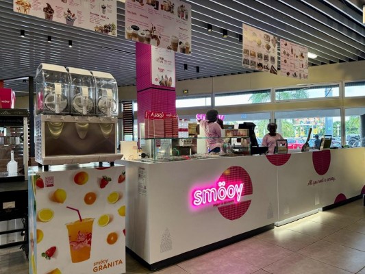 La murciana Smöoy abre tres nuevas tiendas en Singapur, refuerza el mercado nacional y busca entrar en India