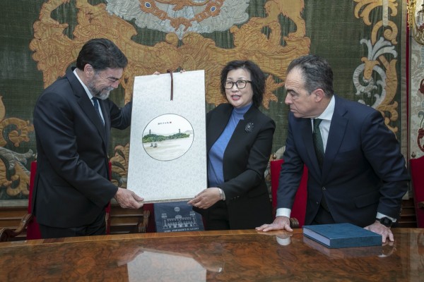 Alicante reactiva el hermanamiento con Wenzhou y sigue estrechando lazos con China