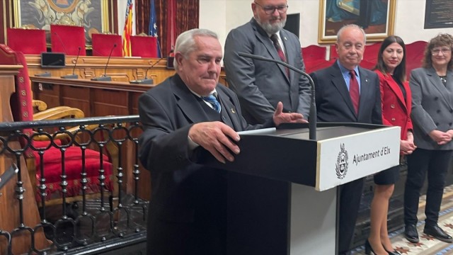 El PSOE de Elche propone un reconocimiento a Tomás Ruiz Godoy ‘Marlonda’, pilar de la Semana Santa y la Nit de l’Albà