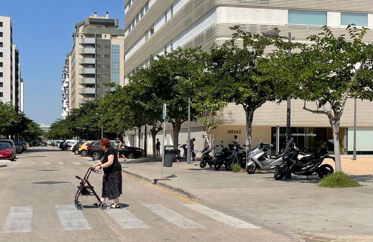 El hospital IMSKE cumple cinco años con la promesa pendiente de una parada de la EMT