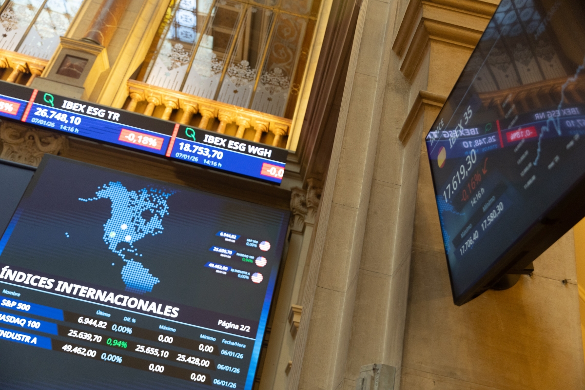 El Ibex 35 sube un 0,4% y supera los 17.700 puntos en la apertura