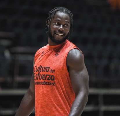 El Valencia Basket se estrena ante Manresa y Joventut en la vuelta de Pedro Martínez