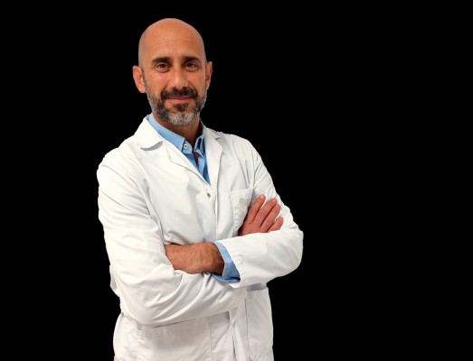 Respiración rápida, ruido al exhalar o el hundimiento de las costillas, señales que indican que la bronquiolitis puede complicarse