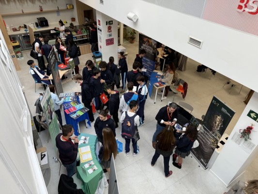 Más de 20 universidades nacionales e internacionales se dan cita en Valencia para orientar el futuro académico de los alumnos