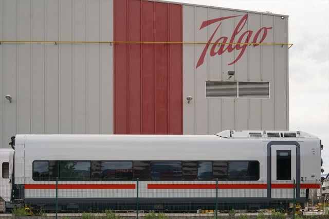 Magyar Vagon comunica a la CNMV la retirada de su OPA sobre Talgo y recurrirá al Supremo el veto del Gobierno