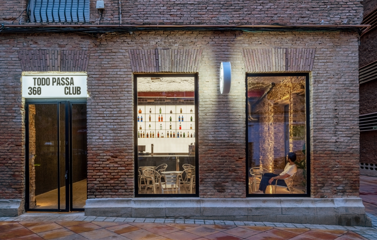 Arquitectura y diseño para 'Todo Passa Club', un nuevo y sorprendente bar urbano en los Nueve Pisos de Murcia