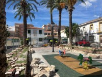 Elche retoma las obras de reforma de jardineras en Obispo Barrachina 