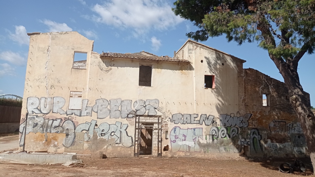 El Ayuntamiento amplía al Bioparc el plazo para rehabilitar la Alquería del Rey y la Casa Figuerols hasta 2027