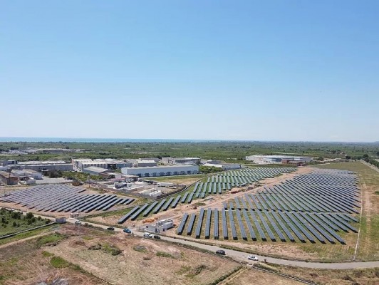 Endurance construirá el primer gran proyecto de almacenamiento hibridado en la Comunitat