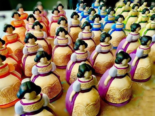 Ribesalbes se aferra a la tradición cerámica y dignifica el trabajo artesanal con arcilla