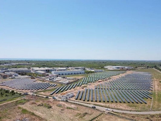 Burriana acogerá el primer gran proyecto de almacenamiento híbrido solar de la Comunitat: 5,7 millones a cargo de Endurance Motive 