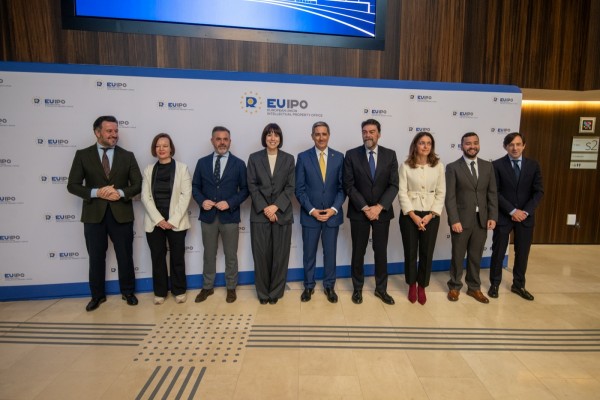 El cocktail de Año Nuevo 2026 de la Euipo, en imágenes 