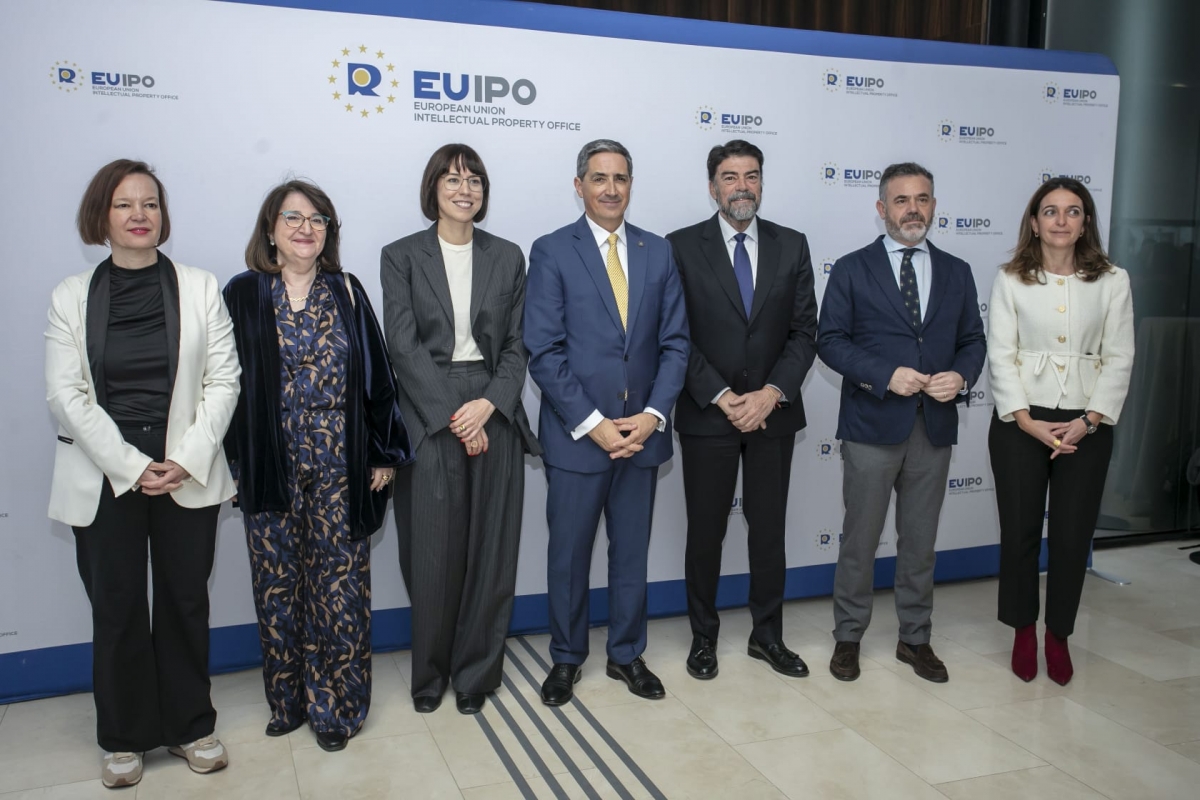 Pajín, Navarro, Morant, Negrao, Barcala, Díez y Martínez.