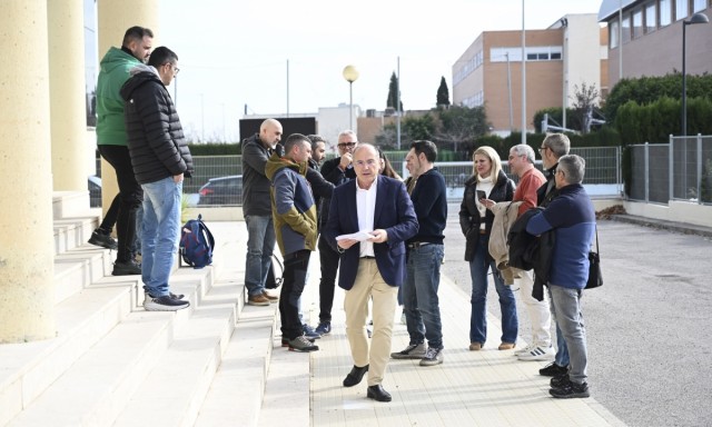 Las imágenes de la firma del convenio del azulejo entre Ascer y sindicatos
