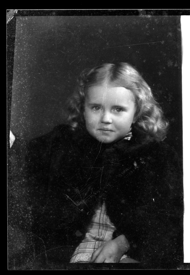 El artista delante y detrás de una cámara: así era la Murcia de Pedro Flores en imágenes