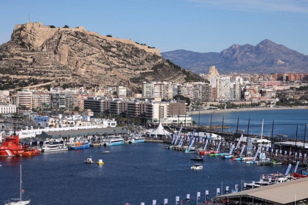 Alicante mantendrá la agenda 