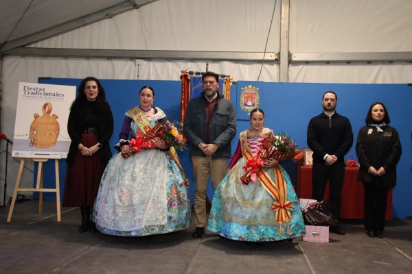 Cutanda homenajea a generaciones de festeros en el pregón del Porrate