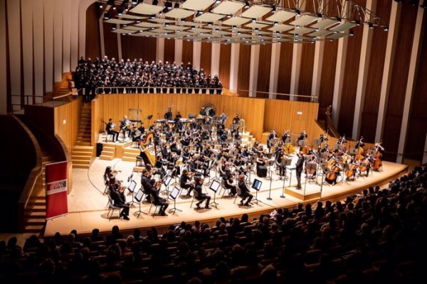La Joven Orquesta Sinfónica de la FSMCV inicia su gira de 2024 en Rafelbunyol