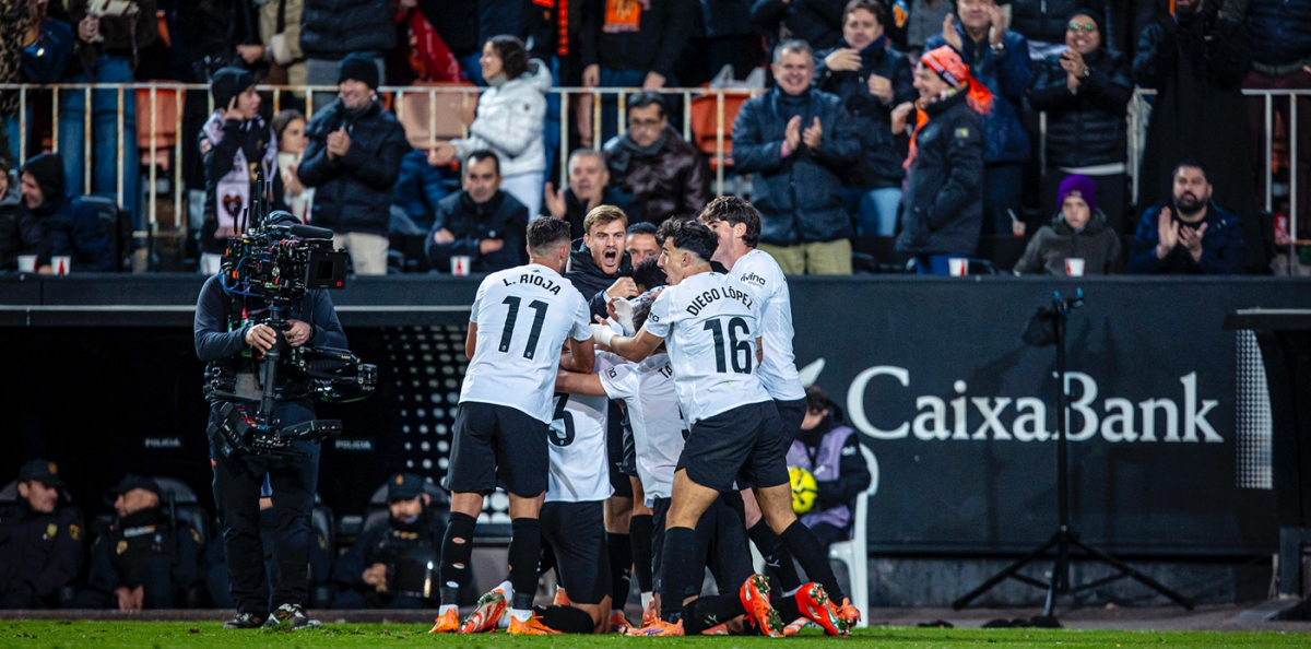 El Valencia CF comienza la segunda vuelta con la 2024/2025 como inspiración   
