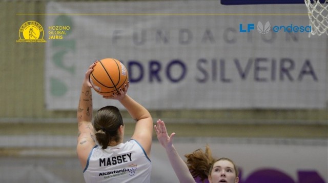 El Hozono Jairis logra su quinto triunfo seguido en la LF Endesa con un 50-64 en Ferrol