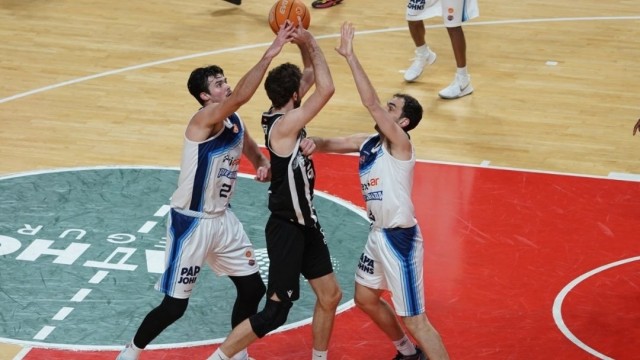 El Caesa gana al Tizona tras dos prórrogas (89-87) y consigue su cuarto triunfo en Primera FEB