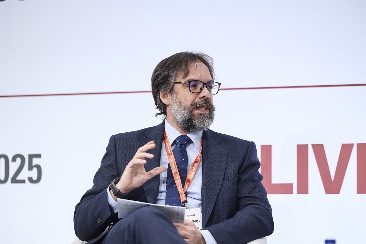 Renfe descarta que el accidente de Adamuz se deba a un exceso de velocidad, ya que iban a menos de 210 km/h