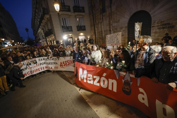 Una manifestación recorre el sábado Benetússer, Sedaví y Alfafar con el lema Mazón a presó
