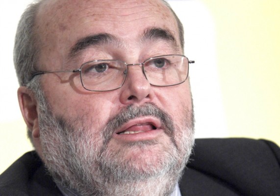 Muere el exministro socialista Javier Gómez Navarro