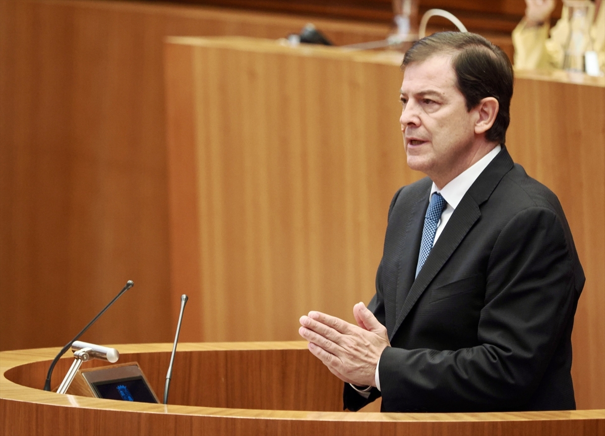 Mañueco convoca elecciones el 15 de marzo en Castilla y León