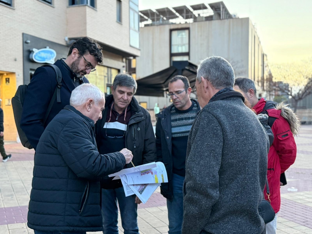 Vecinos de Ronda Sur denuncian problemas de tráfico y falta de equipamientos
