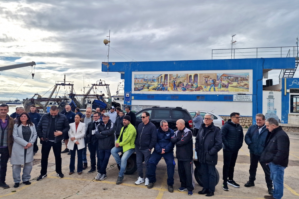 Los pescadores de Castellón amarran su flota contra el nuevo reglamento de control de la UE: 