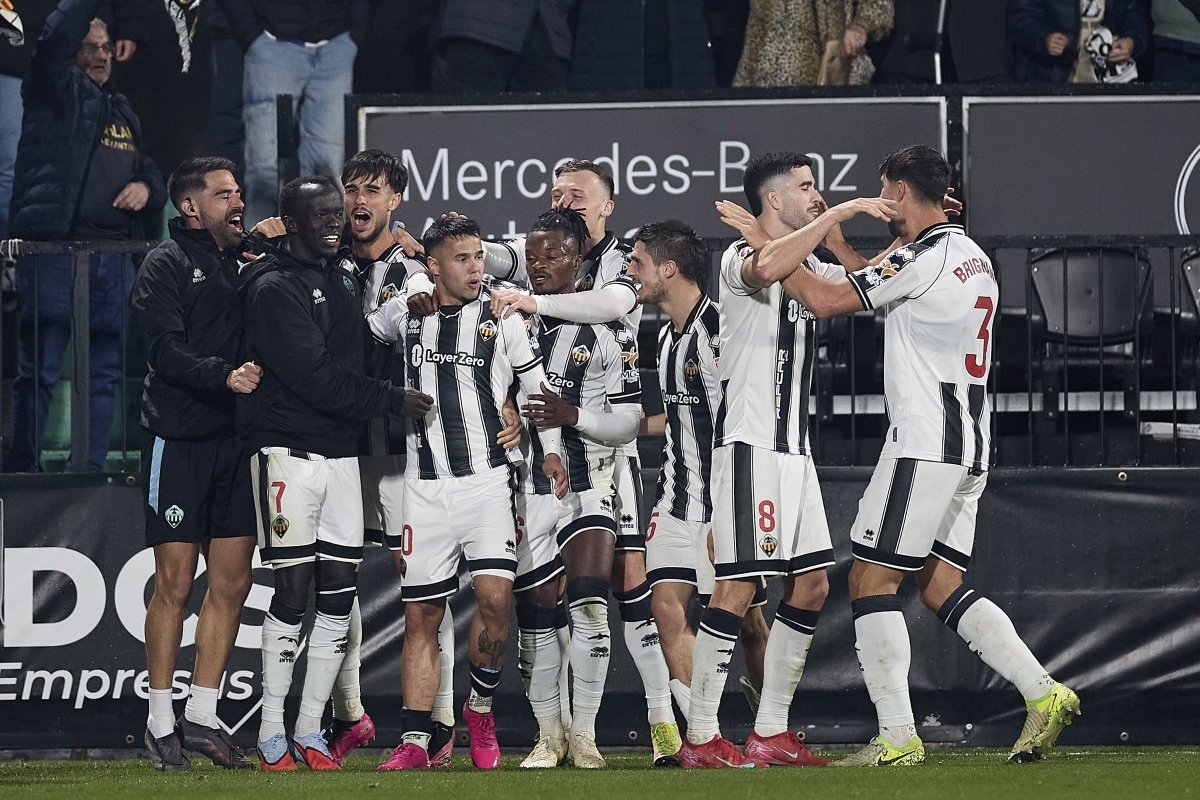 El Castellón se aúpa a los puestos de ascenso con otra muestra de excelencia en el SkyFi Castalia