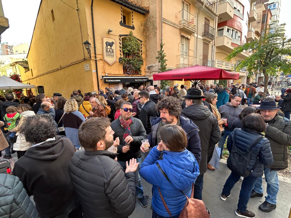 Un punt de trobada intergeneracional: l'Ovella Negra, més de quatre dècades d'evolució i cultura a Castelló